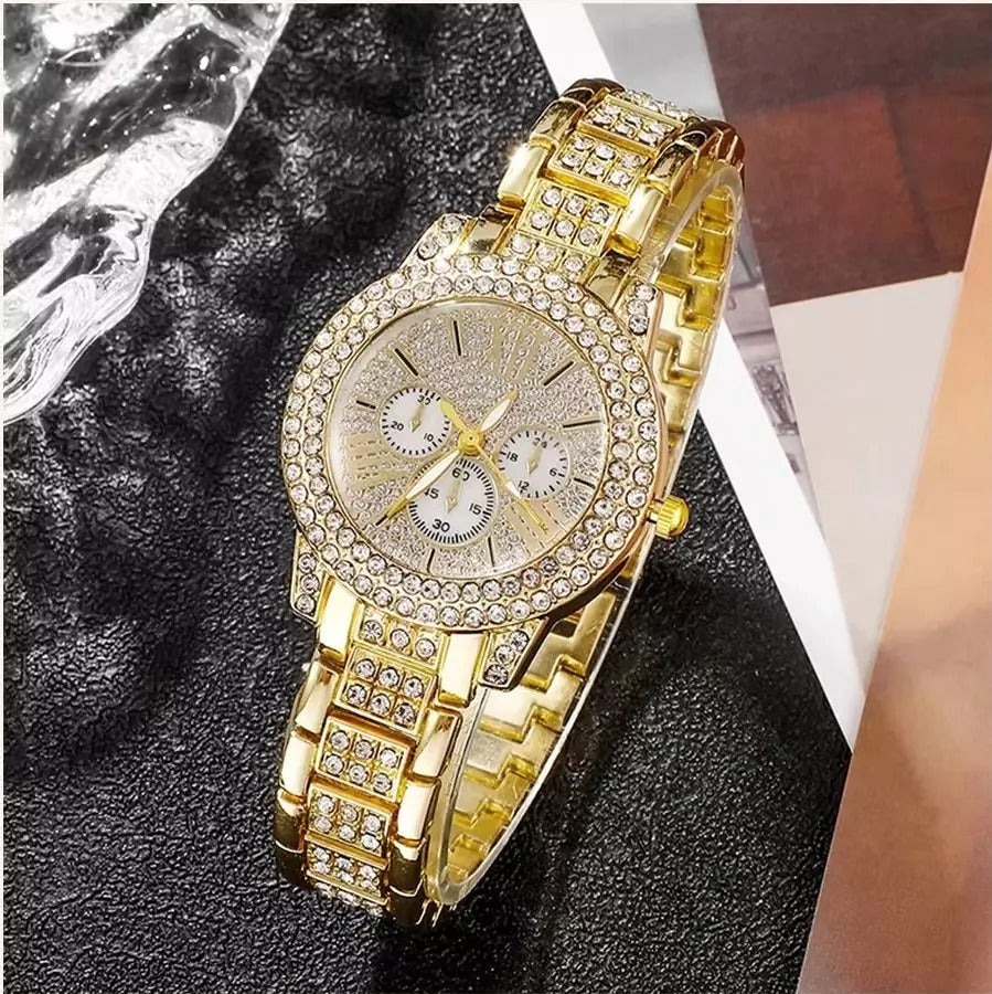 Crystal Bracelet Watch — Women's Quartz