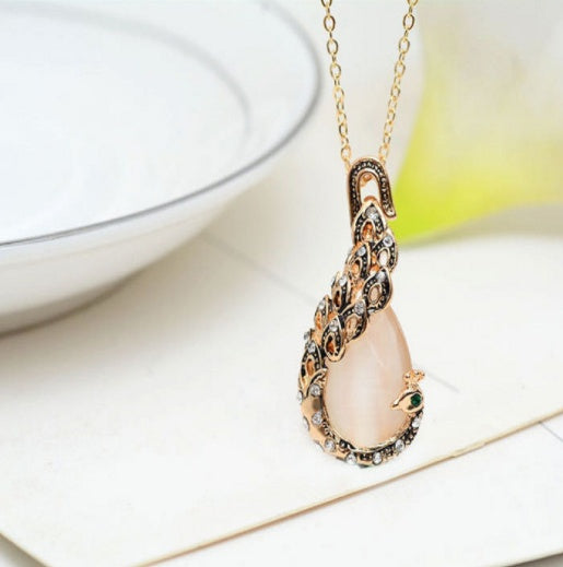 Rhinestone Waterdrop Necklace & Earring Set
