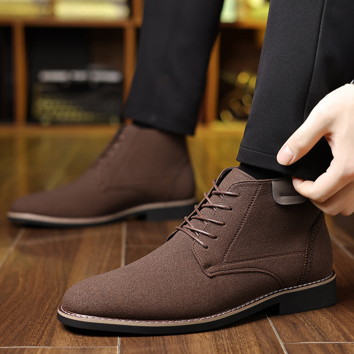 Men's High-Top Leather Boots