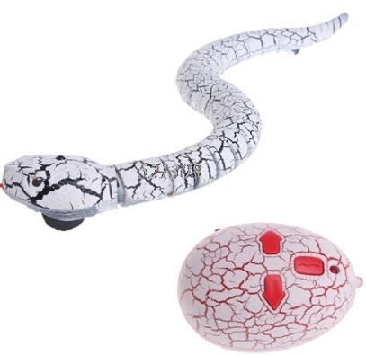 Remote Control Rattlesnake Prank Toy