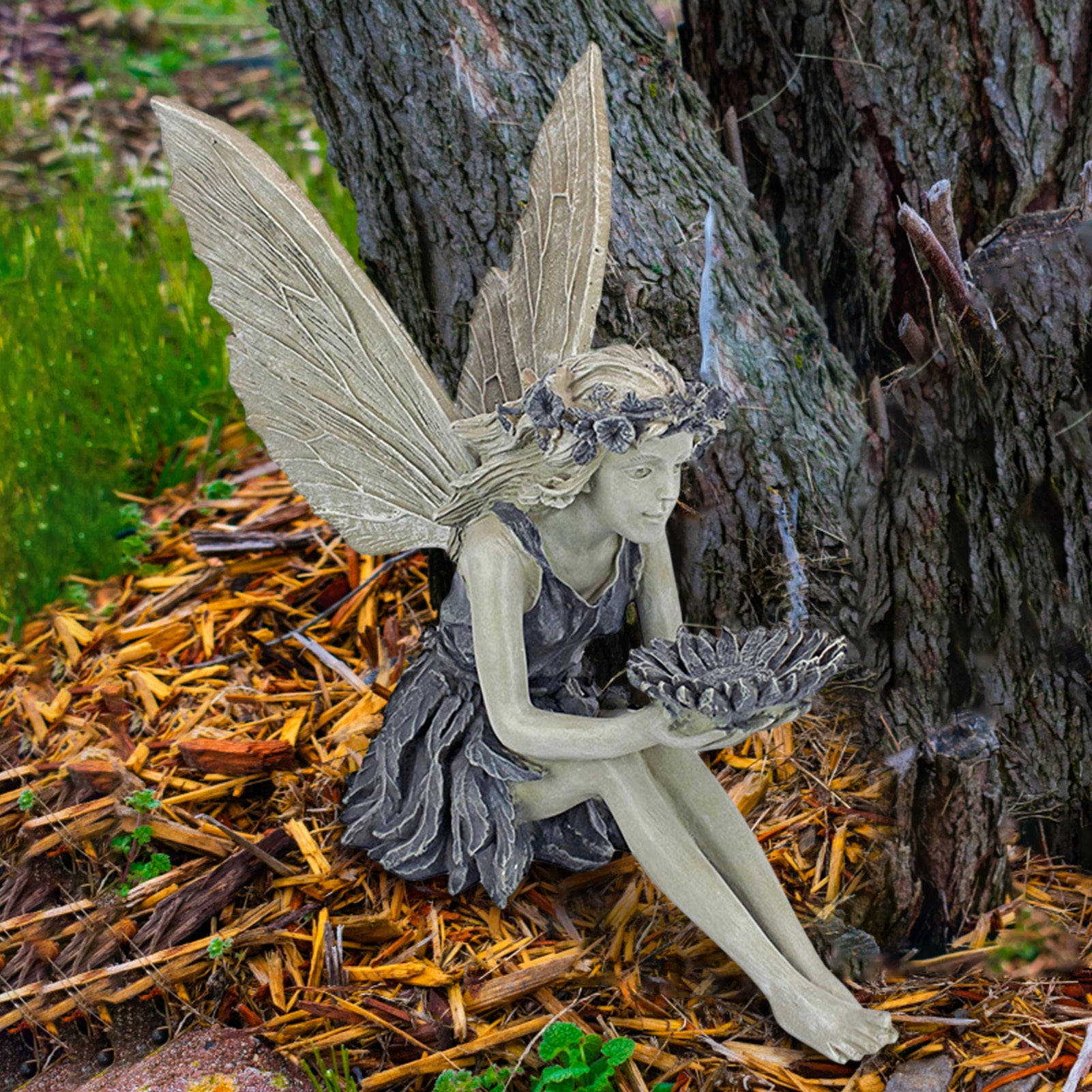 Resin Garden Fairy Statue