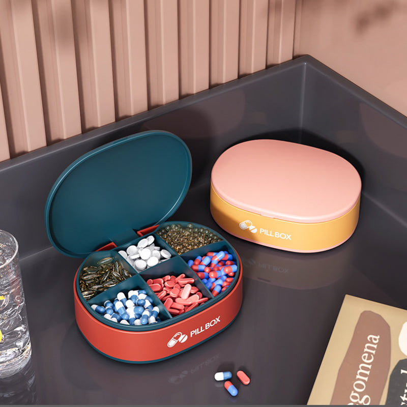 Weekly Pocket Pill Organizer with Cutter