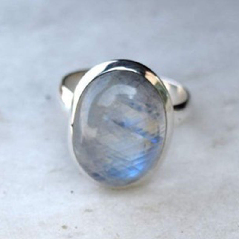 Vintage Thai Silver Moonstone Ring