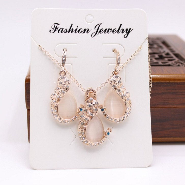 Rhinestone Waterdrop Necklace & Earring Set