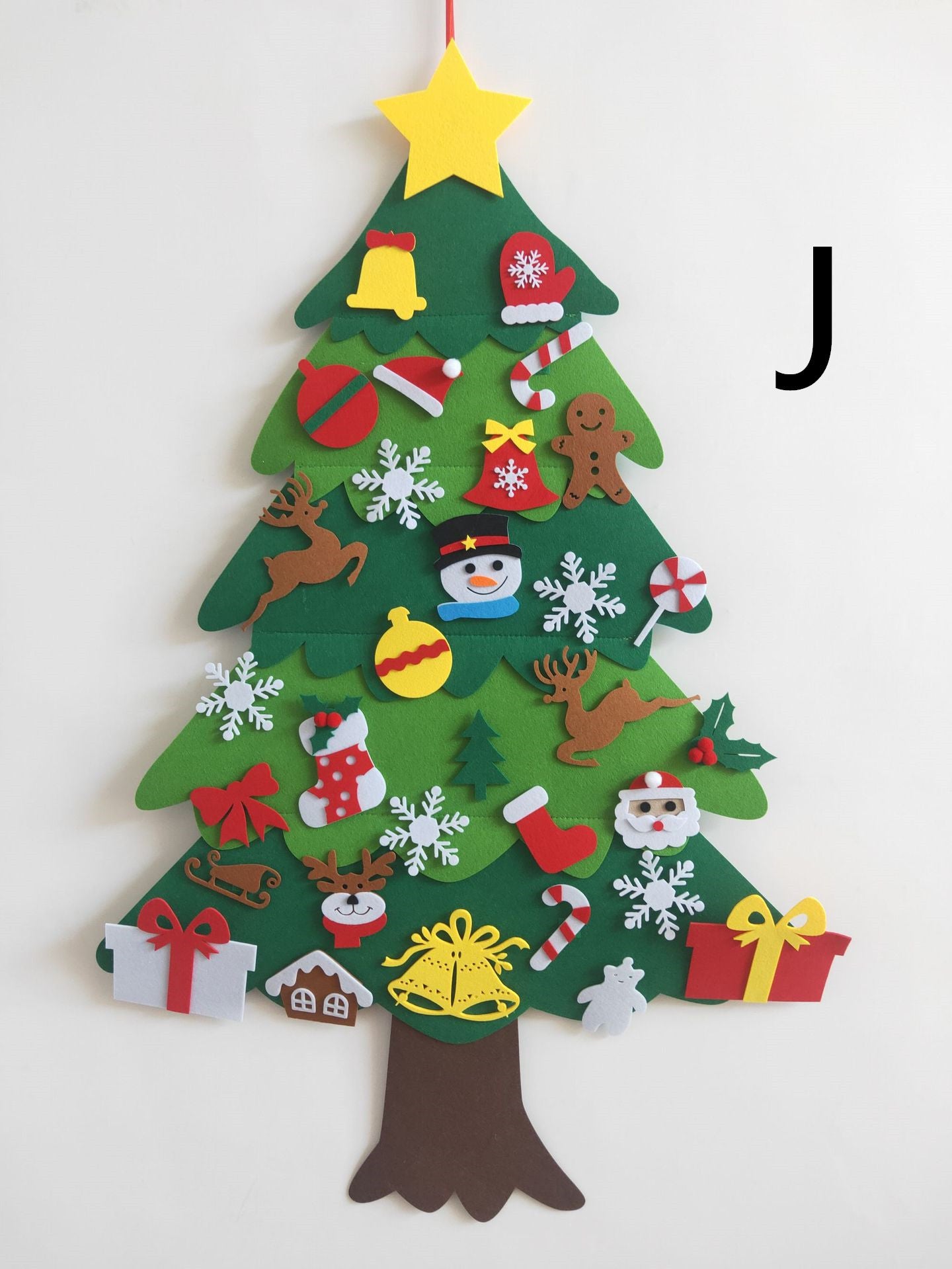 DIY Felt Christmas Tree with Decorations