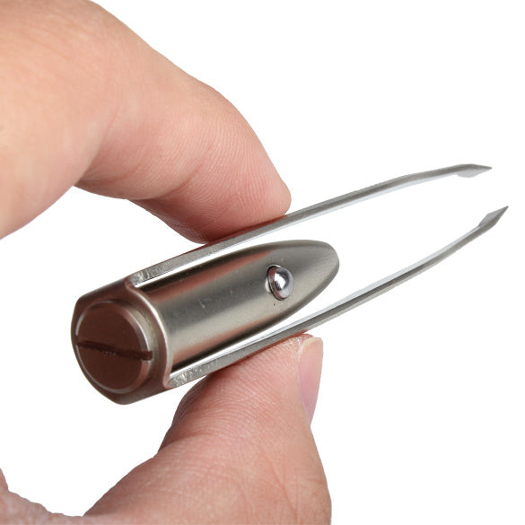 LED-Lit Brow Tweezers