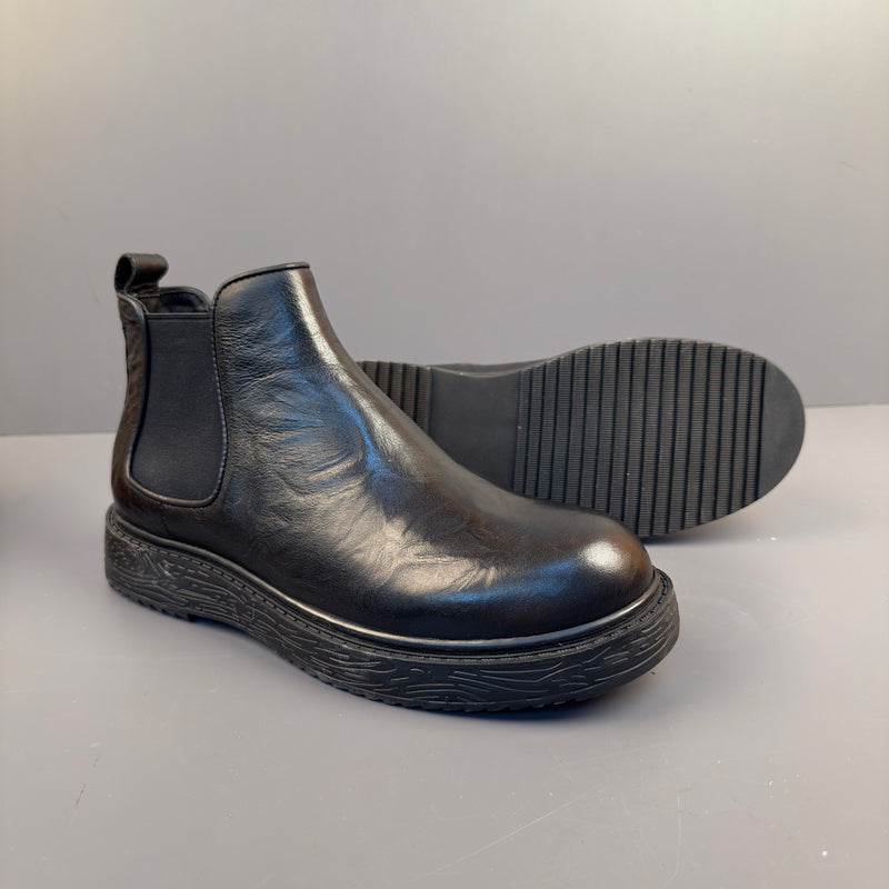 Men's Round-Toe Chelsea Boots
