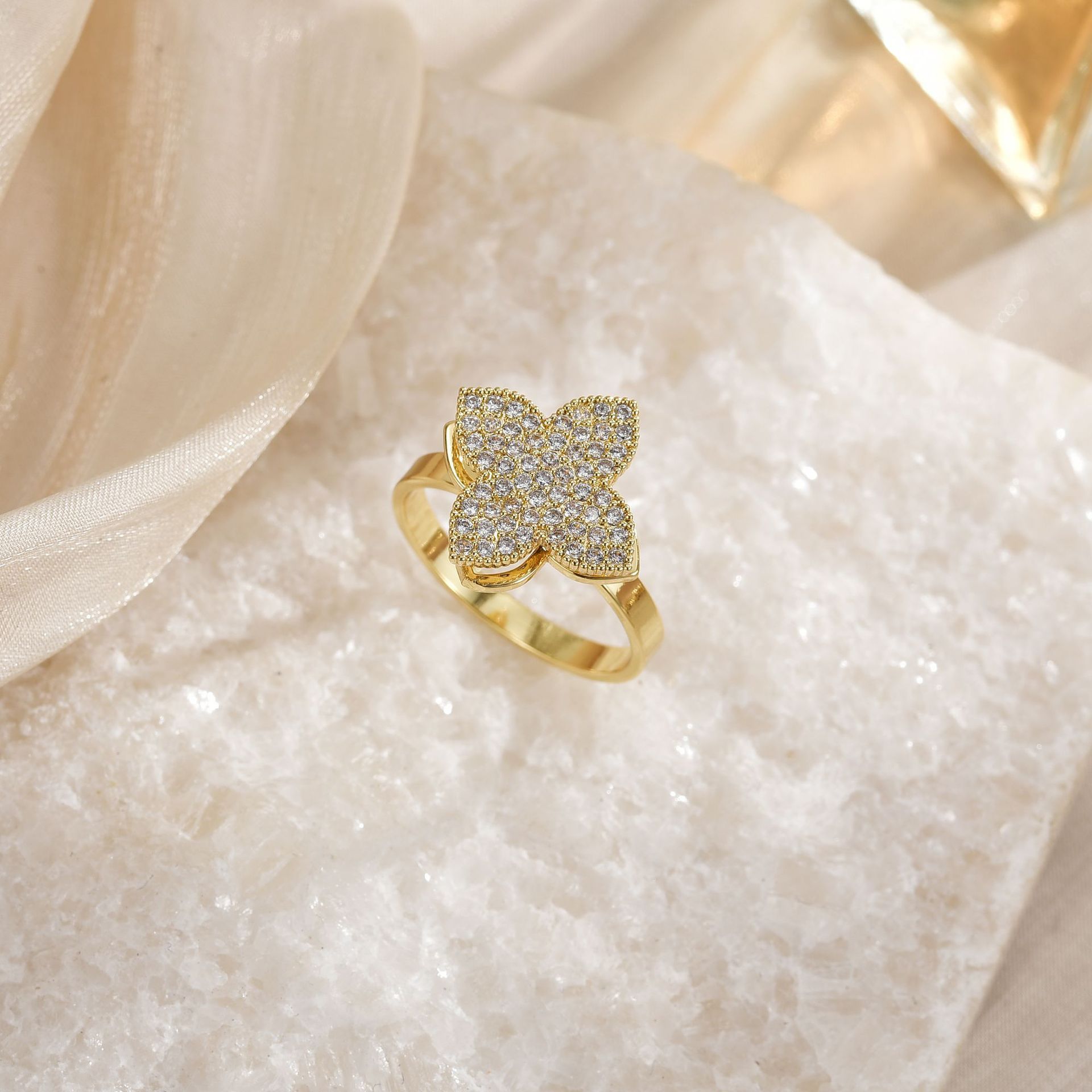 Temperament Wild Affordable Luxury Copper Plating 18K Gold Ring