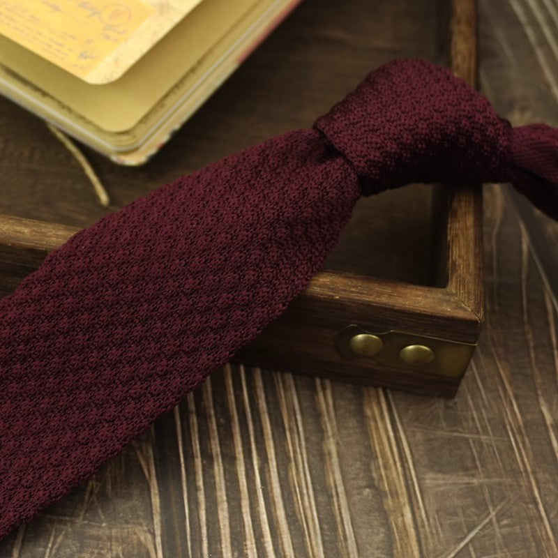 Narrow Woolen Knit Tie