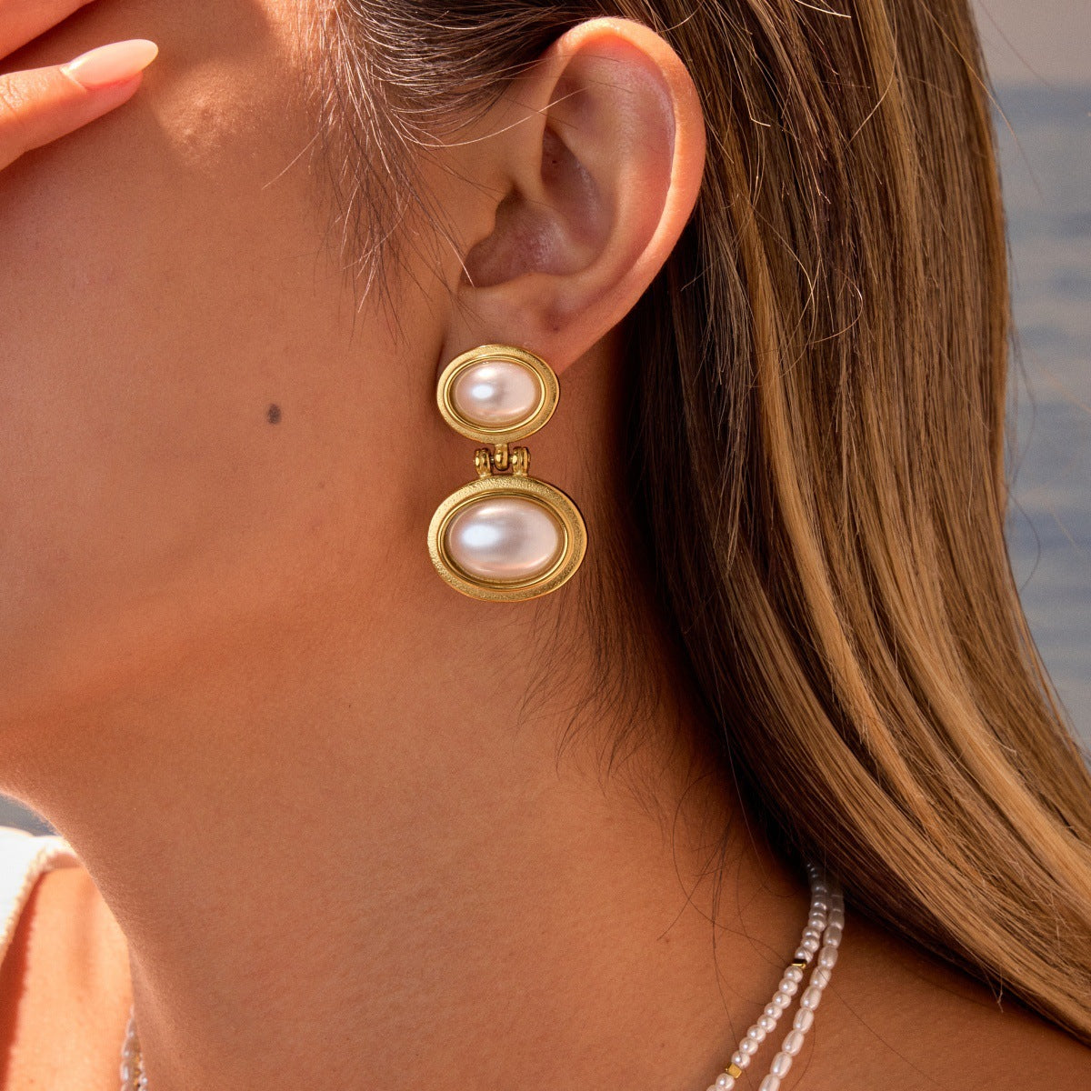 French Retro High-grade Stainless Steel Earrings