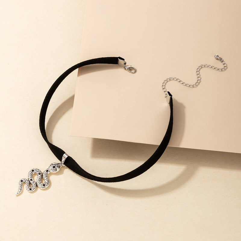 Chokers Witchy Gothic Grunge Collar Velvet Necklace Dark Jewelry For Gift