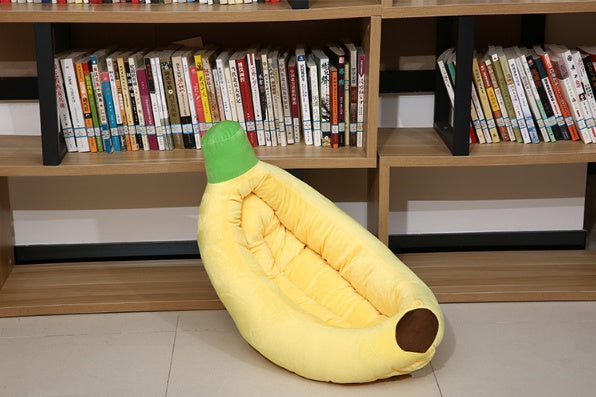 Washable Banana Plush Pet Bed