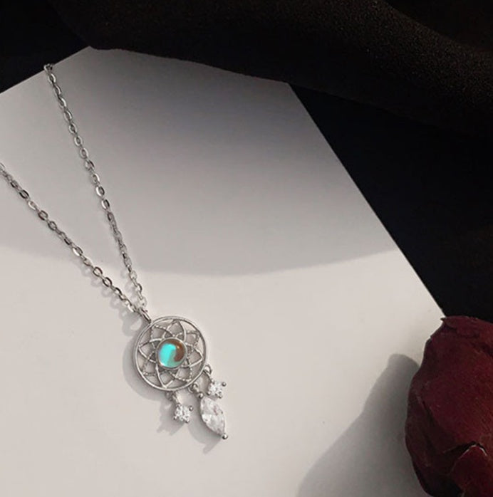 Dream Catcher Pendant Necklace