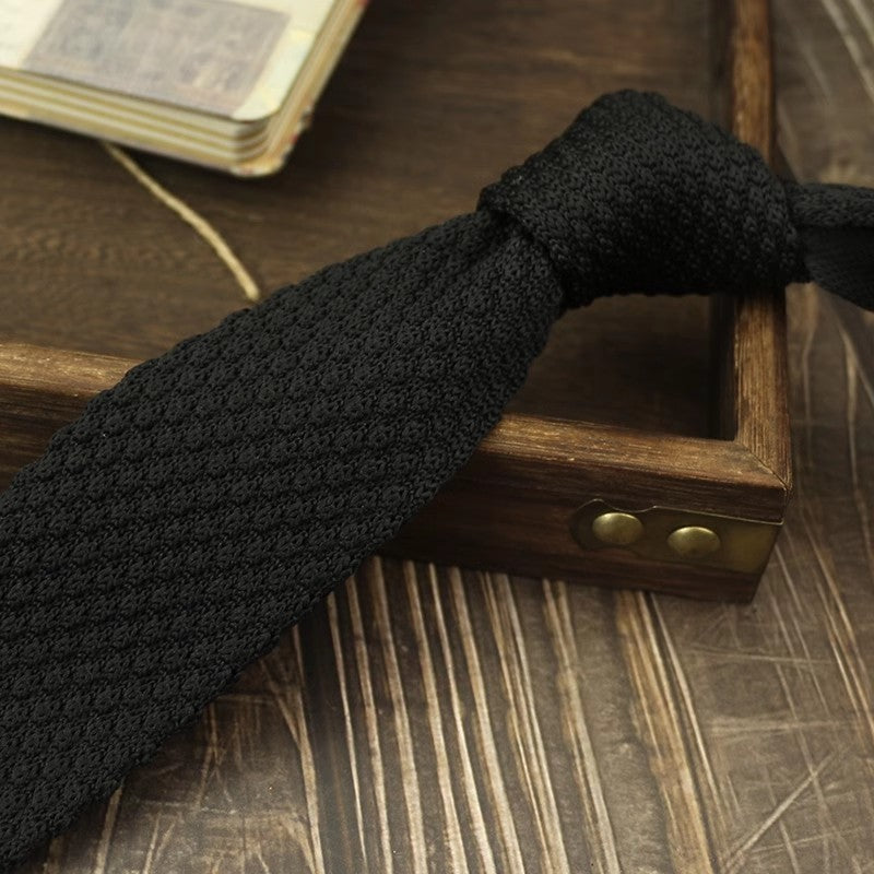 Narrow Woolen Knit Tie