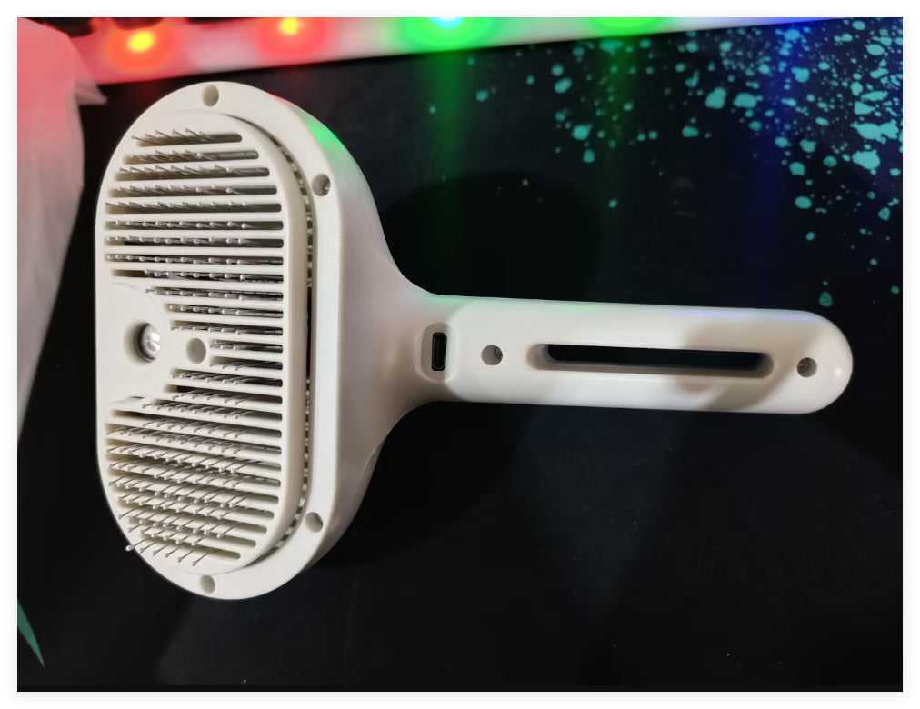 Self-Cleaning Pet Slicker Brush with Mister