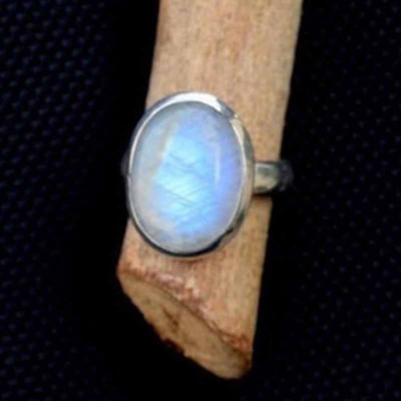 Vintage Thai Silver Moonstone Ring