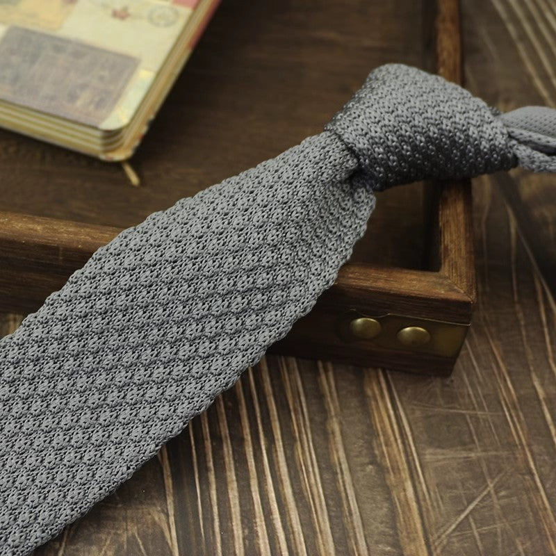 Narrow Woolen Knit Tie