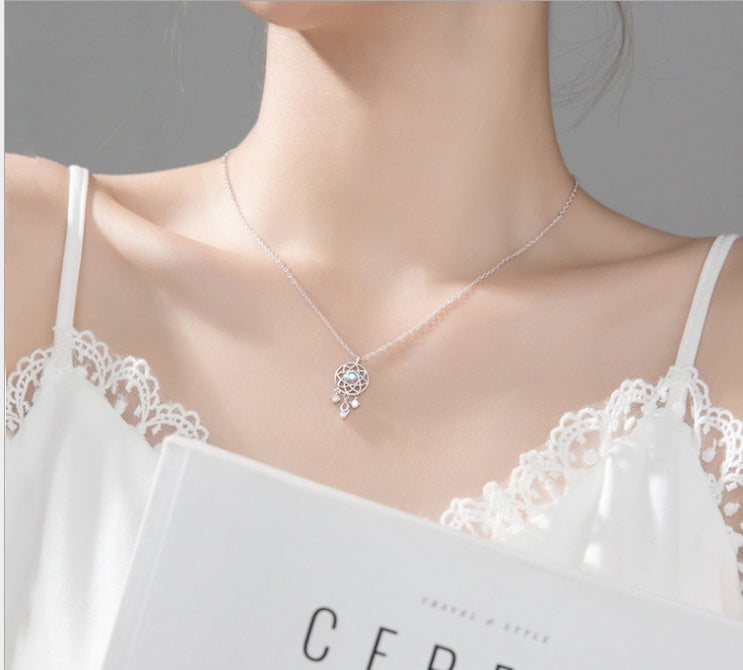 Dream Catcher Pendant Necklace
