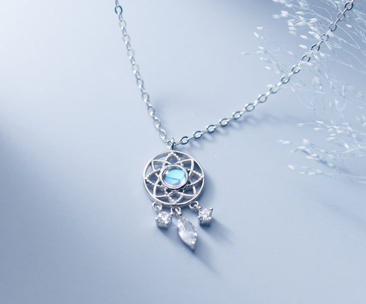 Dream Catcher Pendant Necklace